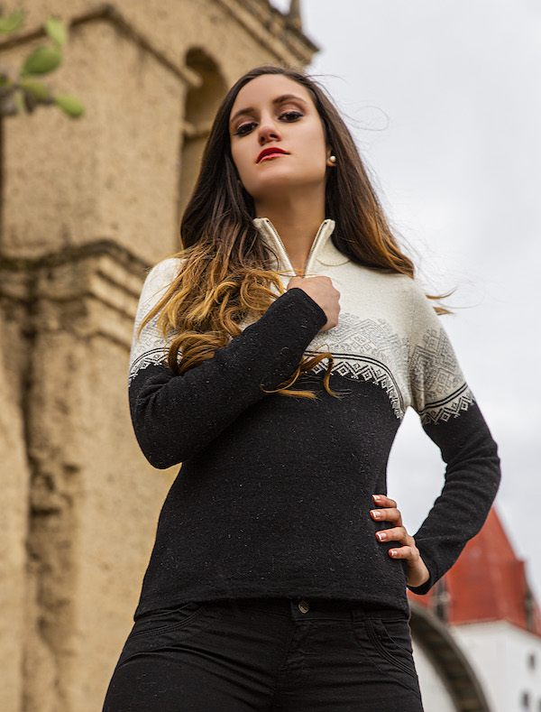 Pull de femme en laine d'Alpaga - Alpaca's Treasure